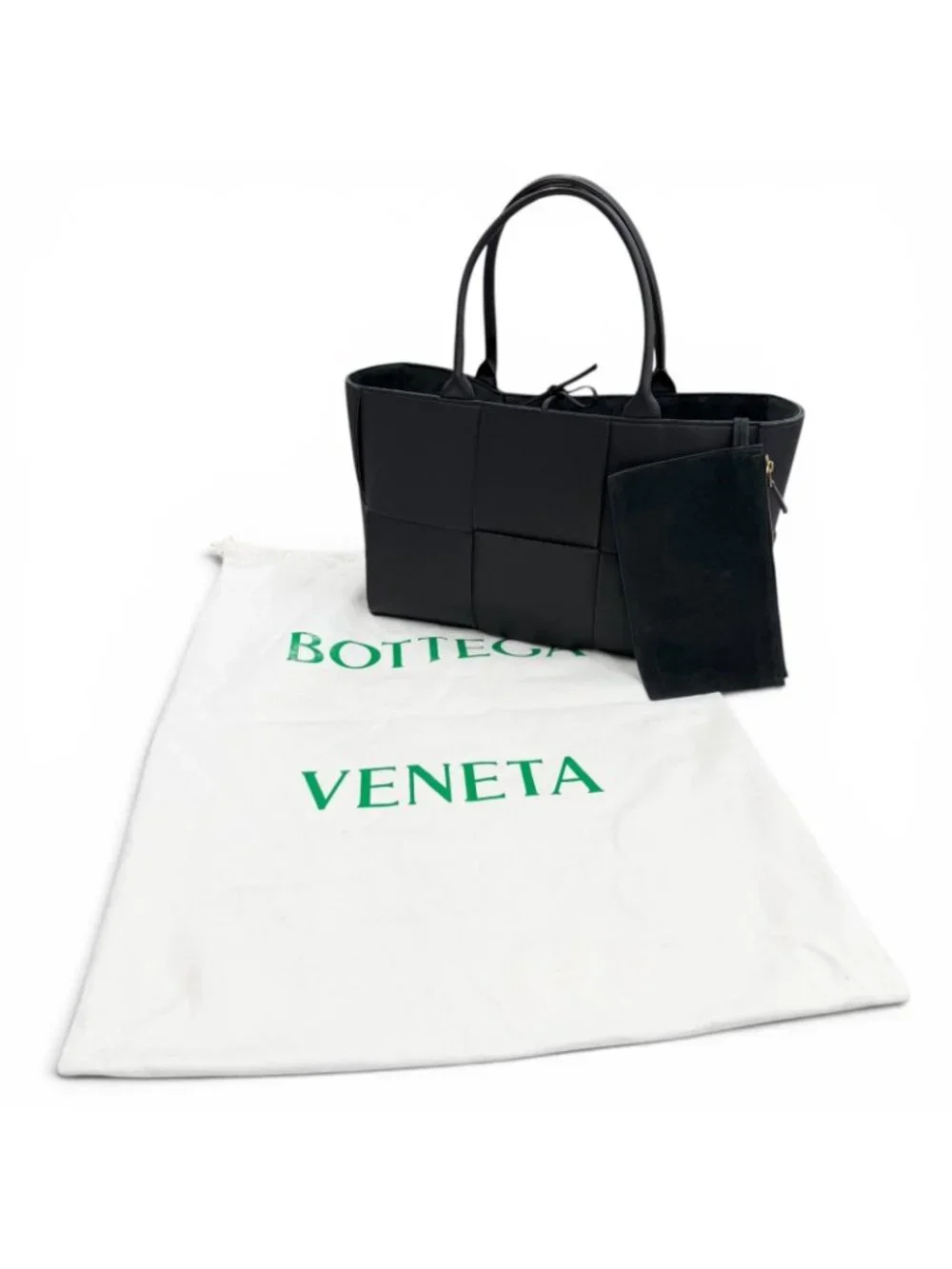 Bottega Veneta the Arco Tote Black with Leather Pouch